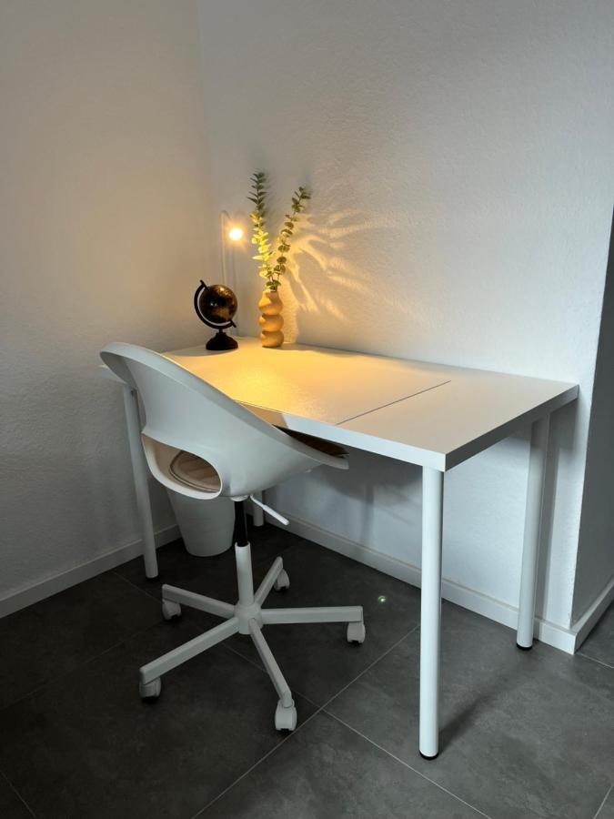 Appartment Florida Naehe Duesseldorf, Messe, Hbf, City, Wifi, Helios Hospital Krefeld Exteriér fotografie